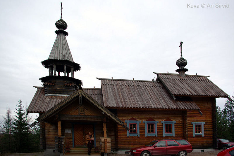 Tiedosto:Klaukkalan kirkko2 am.jpg