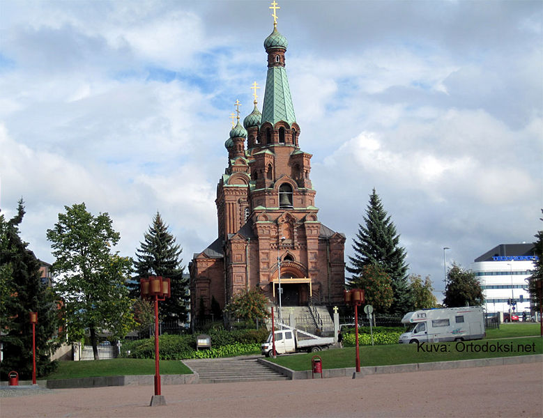 Tiedosto:Tampereen kirkko2 hap.jpg