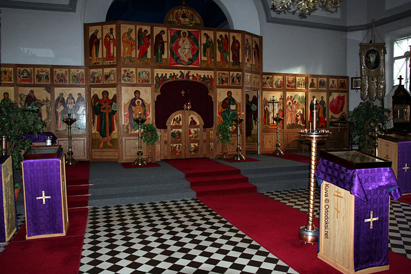 Tiedosto:Kouvolan kirkko1 hap.jpg