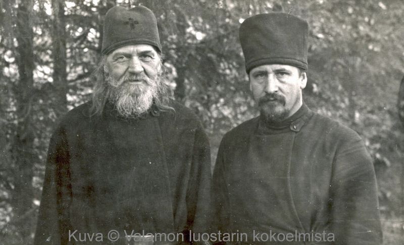 Tiedosto:Johannes ja pietari val.jpg