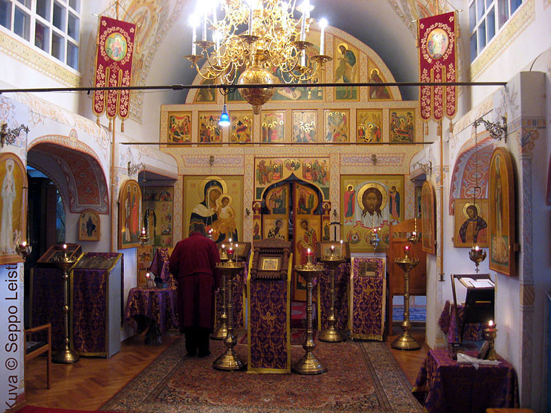 Tiedosto:Pokrovan kirkko1 sl.jpg