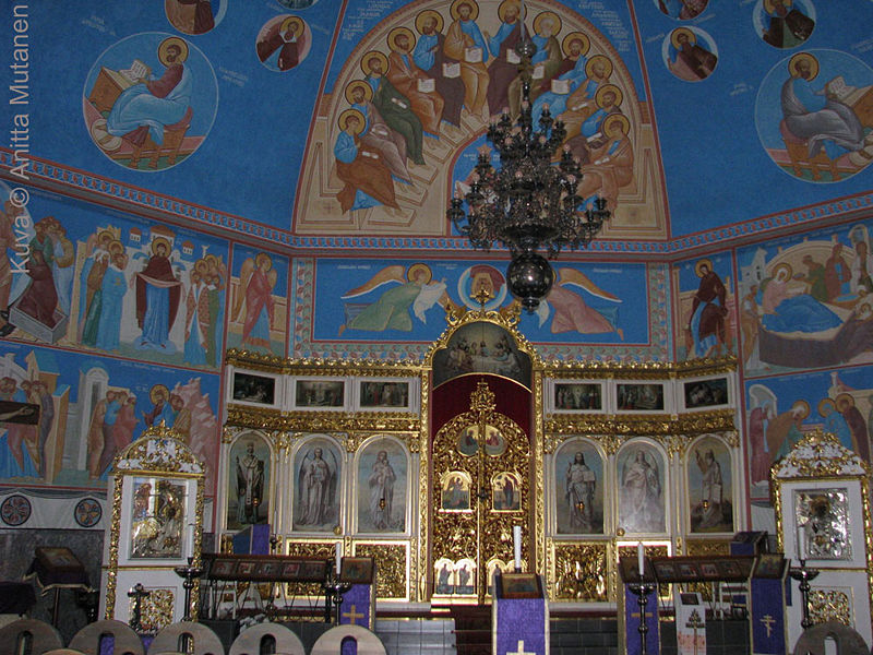 Tiedosto:Iisalmen kirkko1 am.jpg