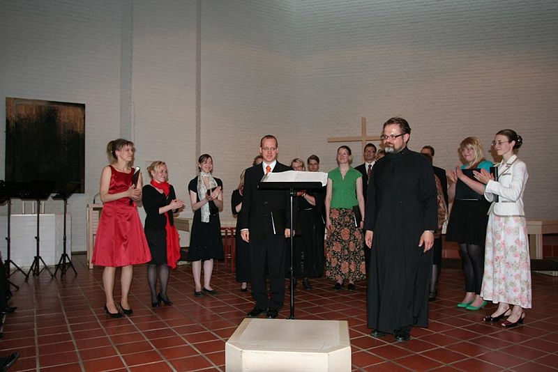 Tiedosto:Yliopiston kuoro.jpg