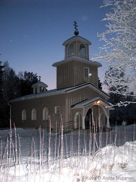 Tiedosto:Juuan kirkko2 am.jpg