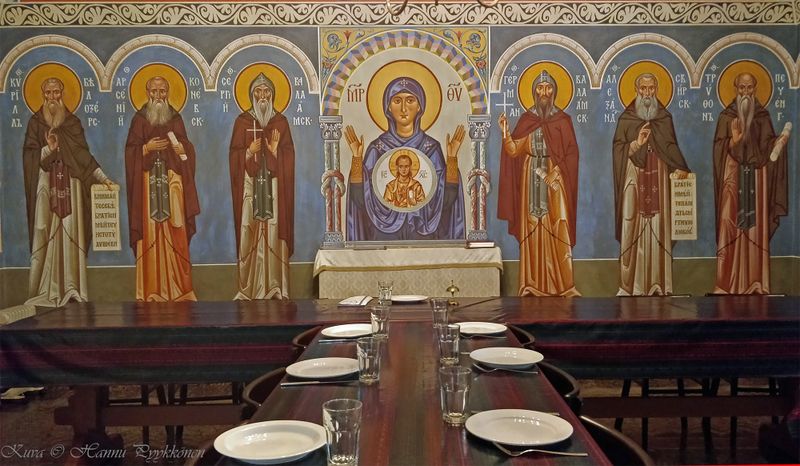 Tiedosto:Valamo trapesa01b hap.jpg