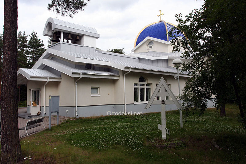 Tiedosto:Tapiola kirkko2 hap.jpg